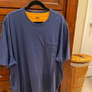 TOMMY BAHAMA XXL T-SHIRT with Front Pocket Embroidered Insignia; Steel Blue $19